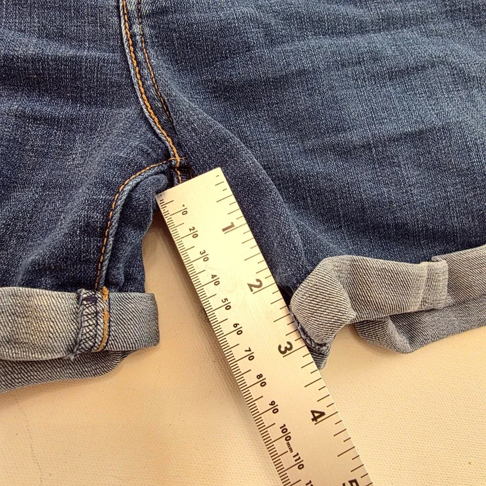 Levis Mid Length Shorts Womens 33 Blue Dark Wash Cuffed Denim Casual Summer